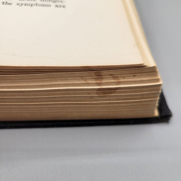 1940s Modern Home Medical Adviser Hardcover Book 1942 Edition - Picture 12 of 13